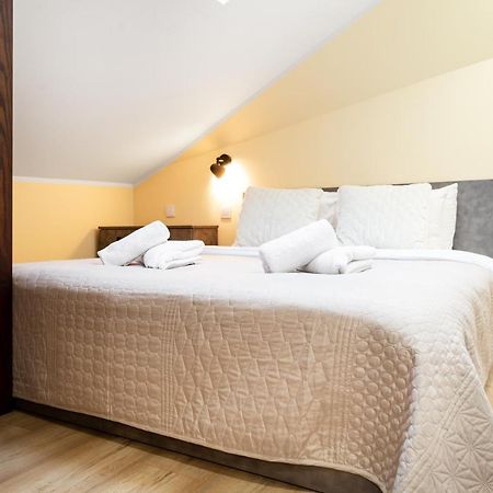 קרקוב Househost Apartment:Bracka 3/15A מראה חיצוני תמונה