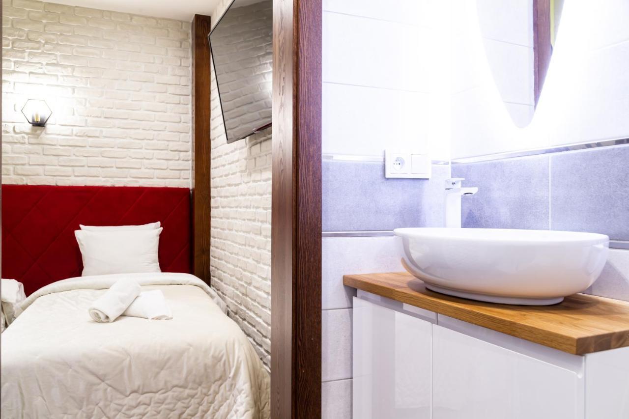 קרקוב Househost Apartment:Bracka 3/15A מראה חיצוני תמונה